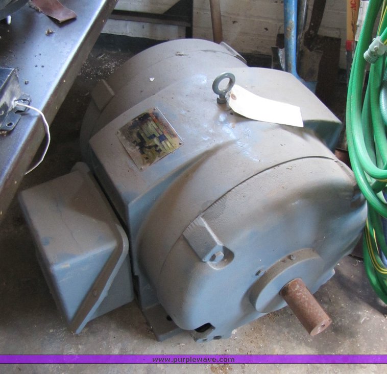 Marathon 125hp three phase electric motor in Fort Scott, KS Item 9014 sold Purple Wave
