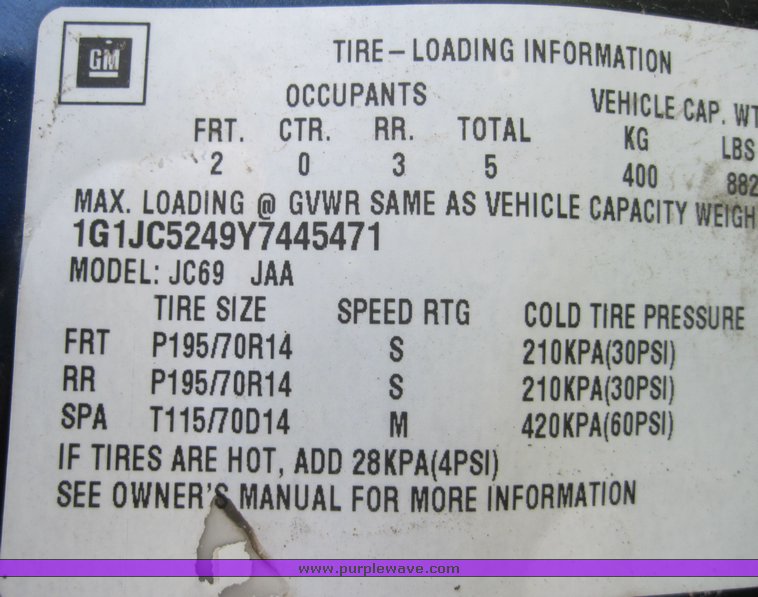 image for item 3810 2000 Chevrolet Cavalier