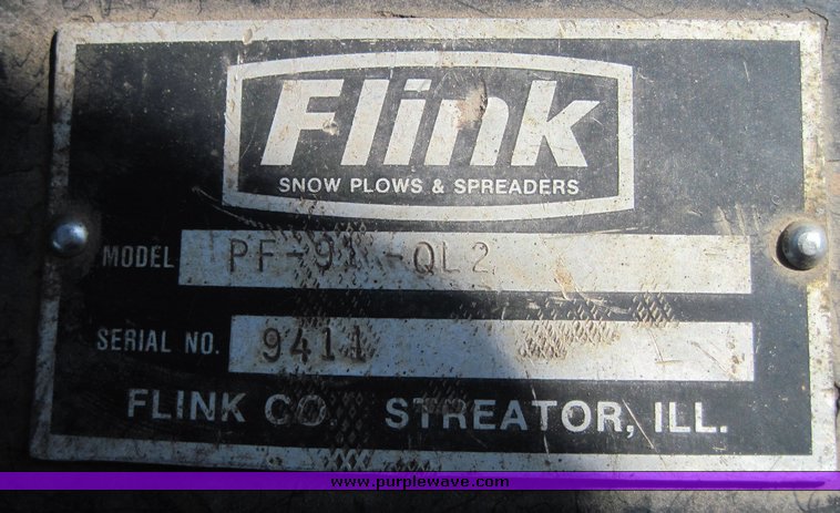 image for item 3816 2000 International 4700 dump truck