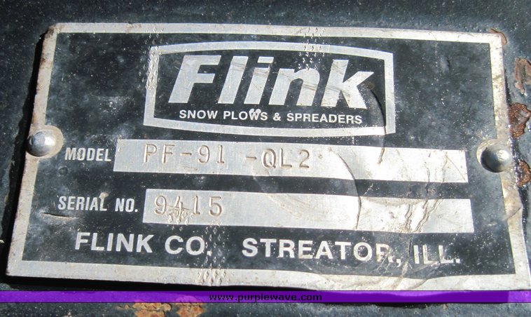 image for item 3818 2000 International Series 4700 dump truck