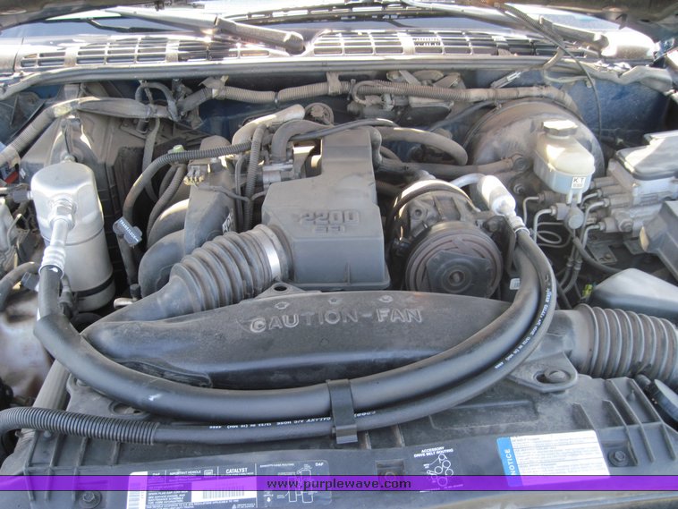 image for item 3819 1998 Chevrolet S10