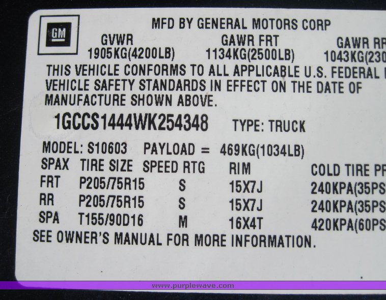 image for item 3821 1998 Chevrolet S10