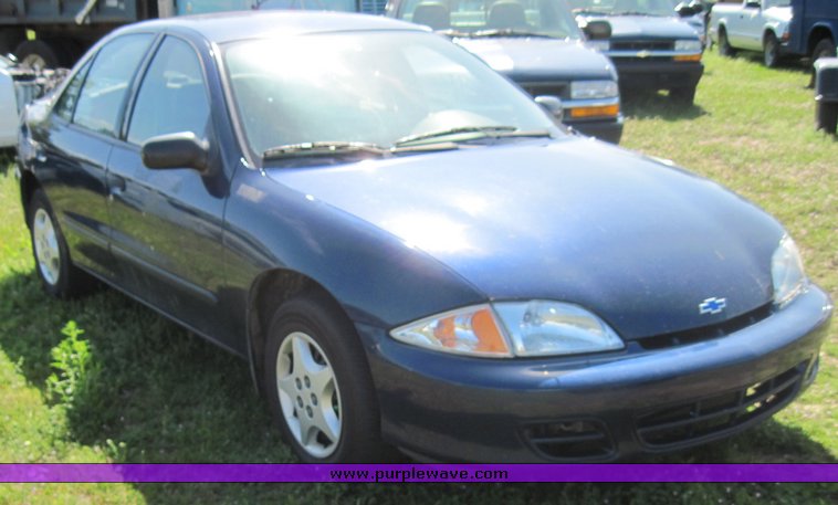 image for item 3822 2002 Chevrolet Cavalier