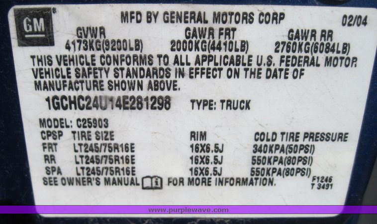 image for item 3823 2004 Chevrolet C2500HD Silverado pickup truck