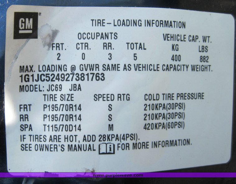 image for item 3825 2002 Chevrolet Cavalier