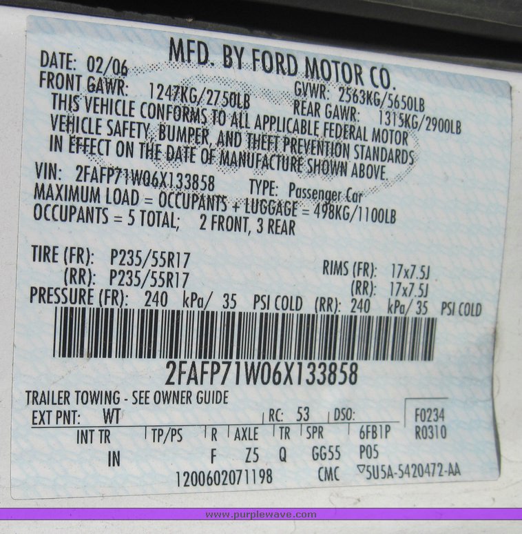 image for item 3826 2006 Ford Crown Victoria Police Interceptor