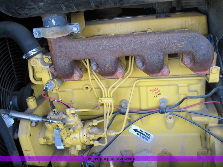 image for item 3827 2001 Sullair air compressor