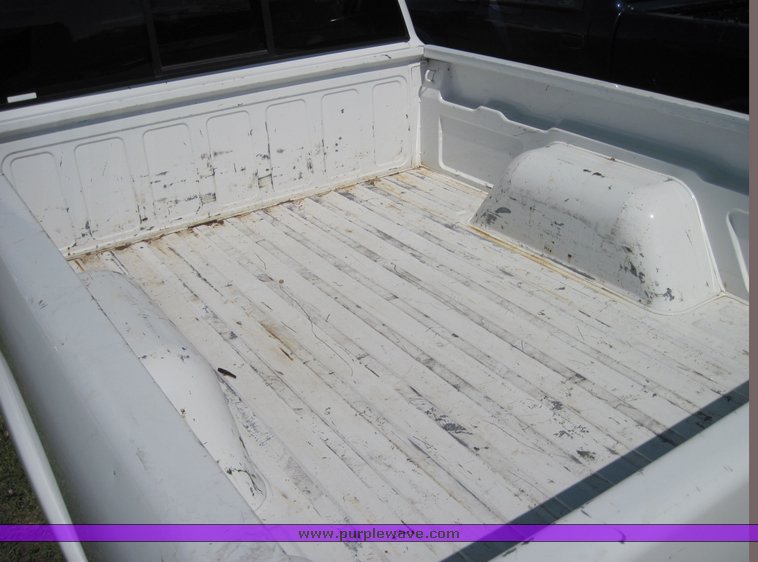 image for item 3829 1999 Chevrolet S10