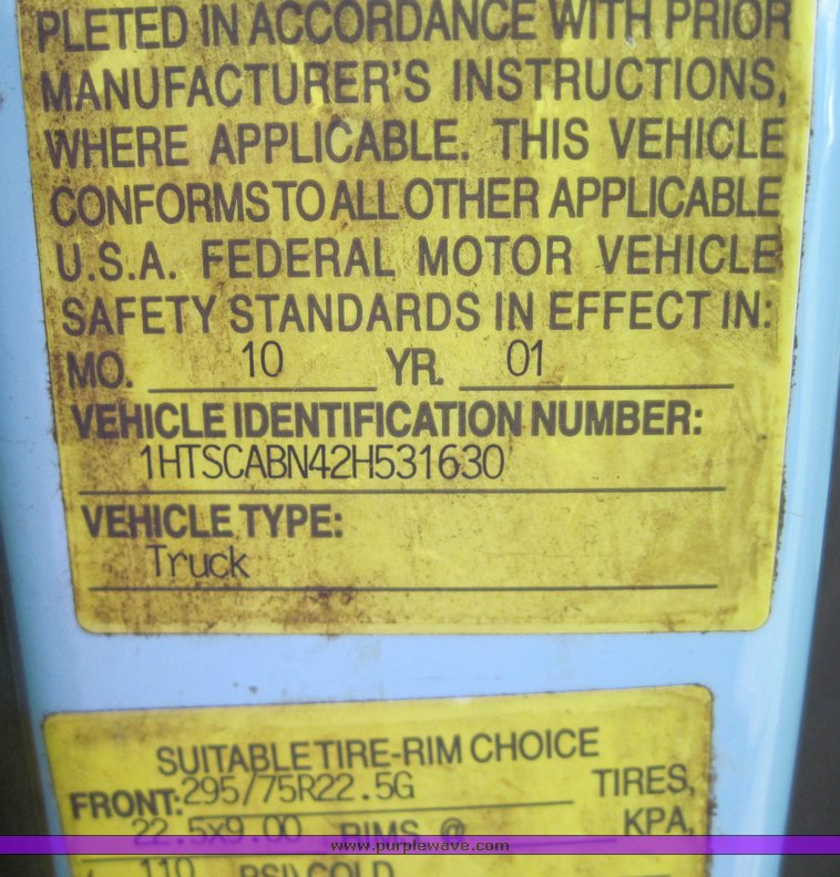 image for item 3830 2002 International Series 4700 dump truck