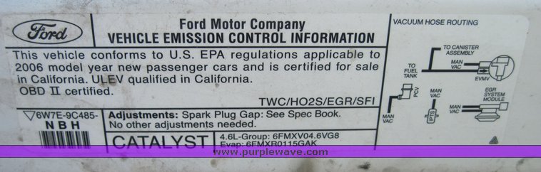 image for item 3832 2006 Ford Crown Victoria Police Interceptor