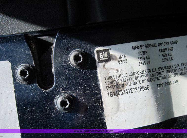 image for item 3843 2002 Chevrolet Cavalier