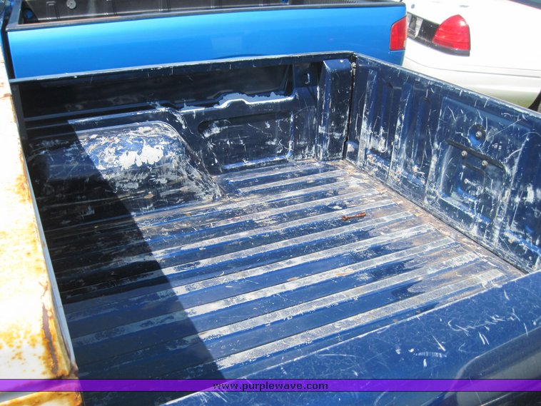 image for item 3845 1998 Chevrolet S10