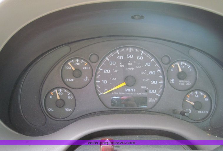 image for item 3845 1998 Chevrolet S10