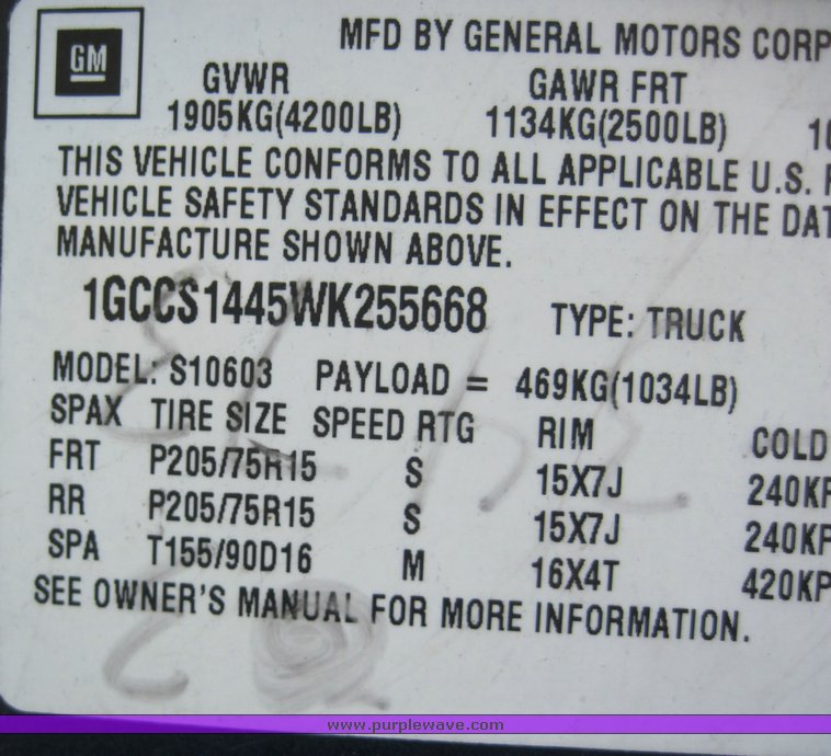 image for item 3845 1998 Chevrolet S10