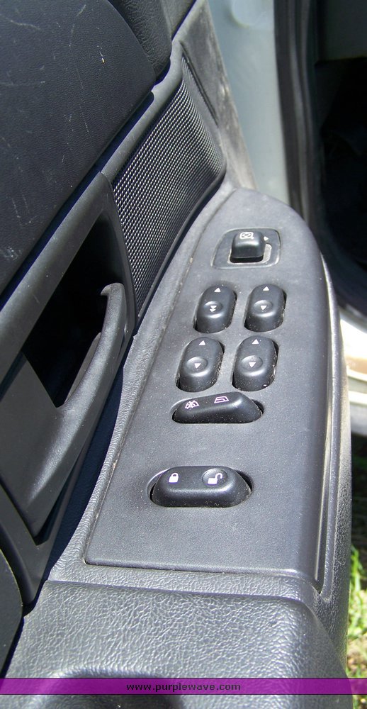 image for item 3863 2006 Ford Crown Victoria Police Interceptor