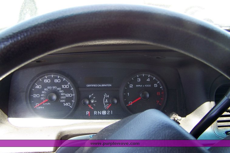 image for item 3866 2006 Ford Crown Victoria Police Interceptor