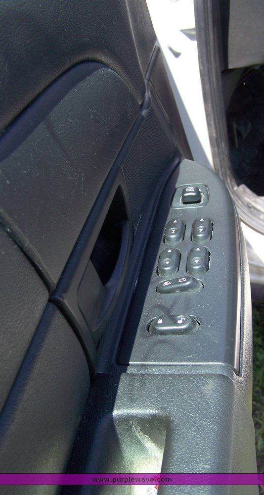 image for item 3869 2006 Ford Crown Victoria Police Interceptor