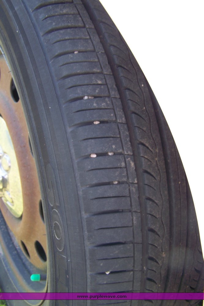 image for item 3872 2006 Ford Crown Victoria Police Interceptor