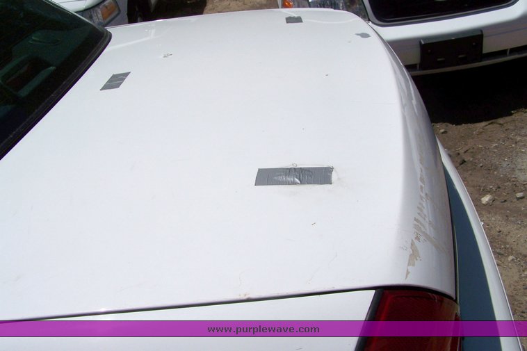 image for item 3881 2006 Ford Crown Victoria Police Interceptor