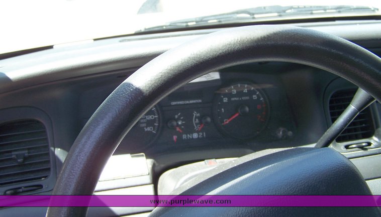 image for item 3885 2006 Ford Crown Victoria Police Interceptor