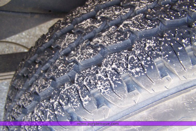 image for item 3886 2005 Ford Econoline E350 Super Duty