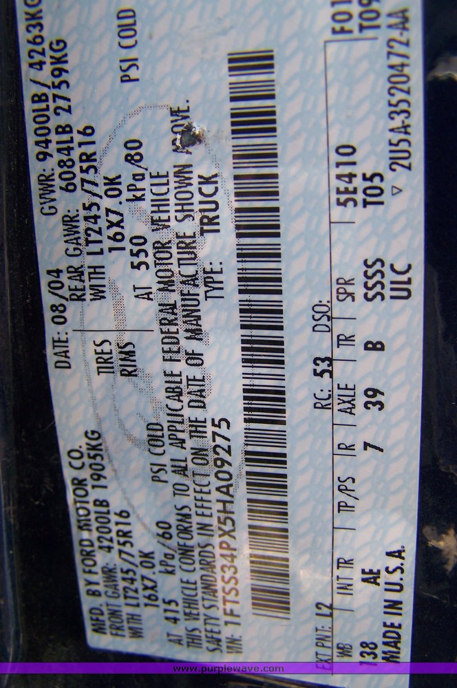 image for item 3887 2005 Ford Econoline E350 Super Duty