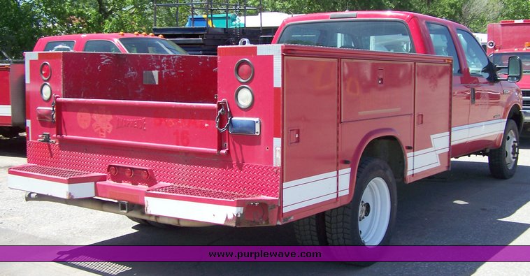 image for item 3890 1999 Ford F550 Super Duty