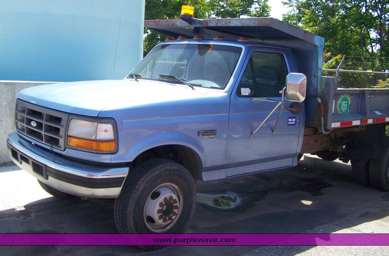 image for item 3891 1997 Ford F Super Duty