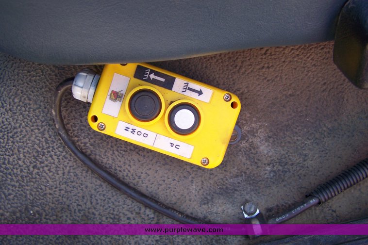 image for item 3891 1997 Ford F Super Duty