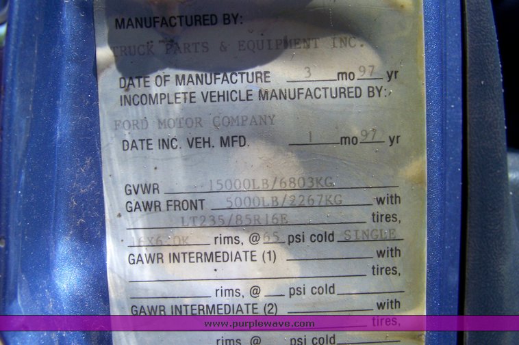 image for item 3891 1997 Ford F Super Duty