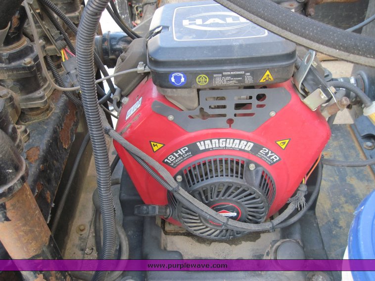 image for item 3906 2001 Hale fire pump