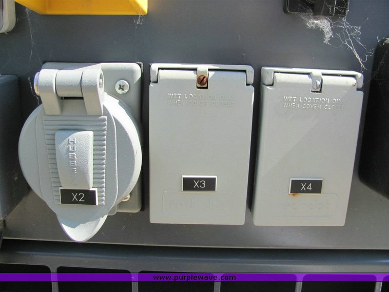 image for item 1003 2008 Atlas Copco 20 kW generator