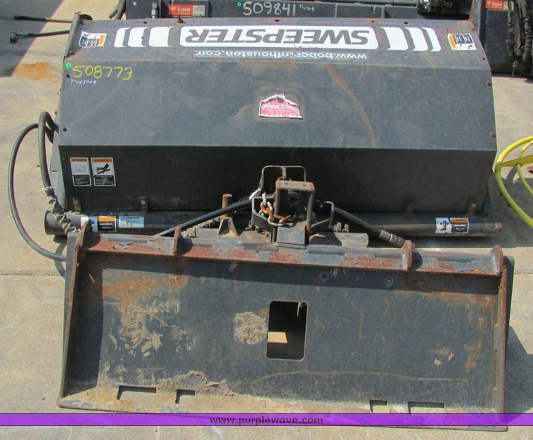 image for item 1008 2005 60" angle broom