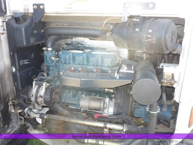 image for item 1050 2005 Bobcat 430 excavator