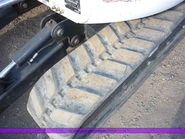 image for item 1050 2005 Bobcat 430 excavator