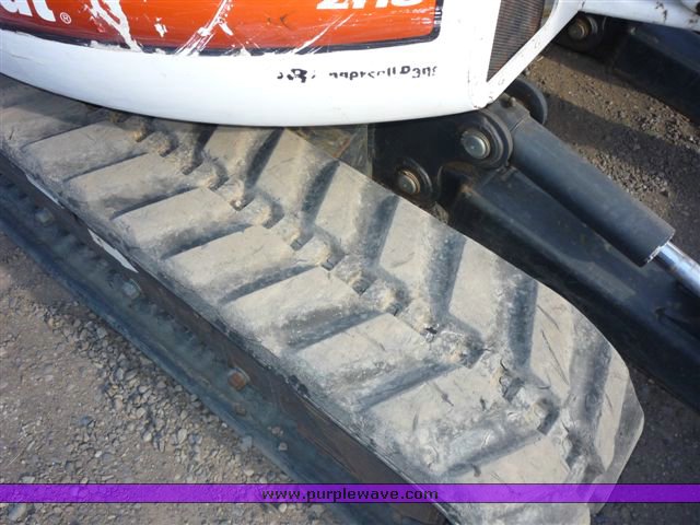 image for item 1050 2005 Bobcat 430 excavator