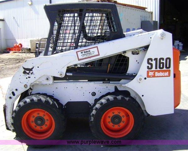 image for item 1100 2006 Bobcat S160 skid steer