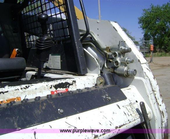 image for item 1100 2006 Bobcat S160 skid steer