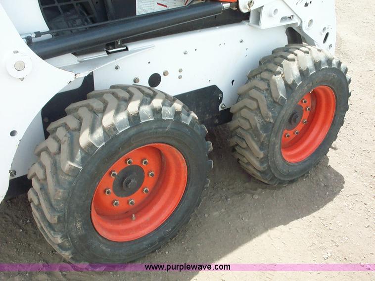 image for item 1101 2006 Bobcat S150 skid steer
