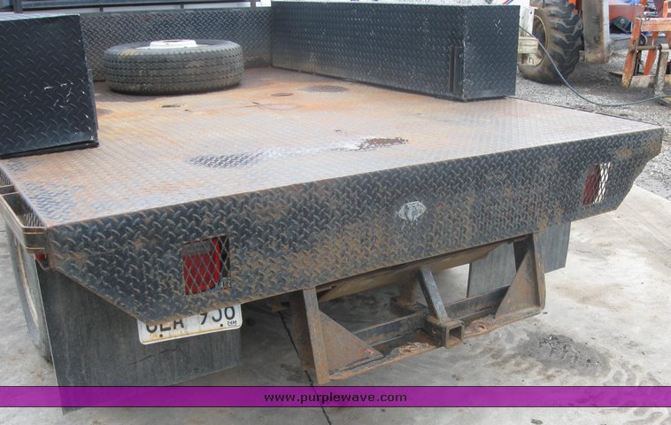 image for item 2459 1995 Chevrolet C3500 pickup truck