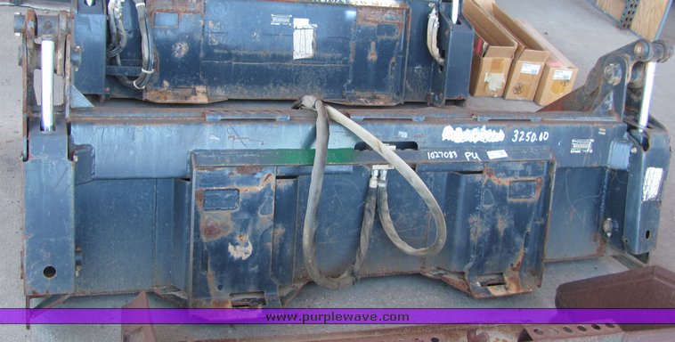 image for item 4316 Bobcat 80" combination eight tooth bucket