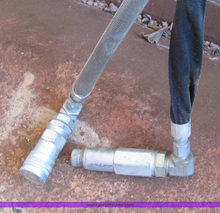 image for item 4316 Bobcat 80" combination eight tooth bucket