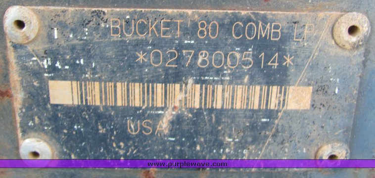image for item 4318 Bobcat 80" combination bucket back