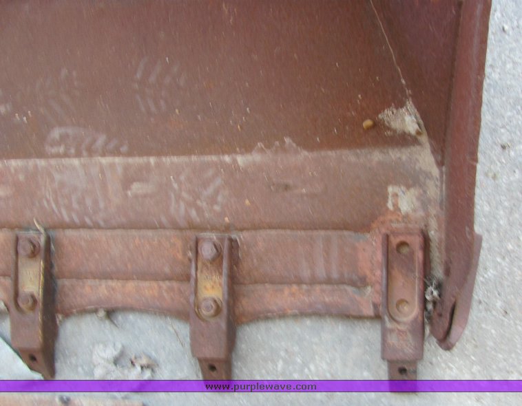 image for item 4319 Bobcat 80" combination eight shank bucket