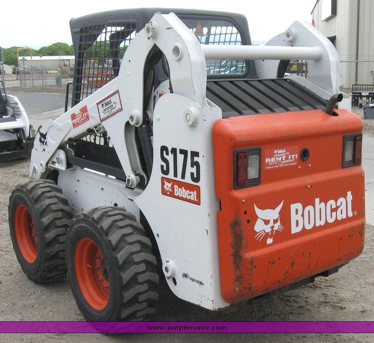 image for item 6634 2007 Bobcat S175 skid steer