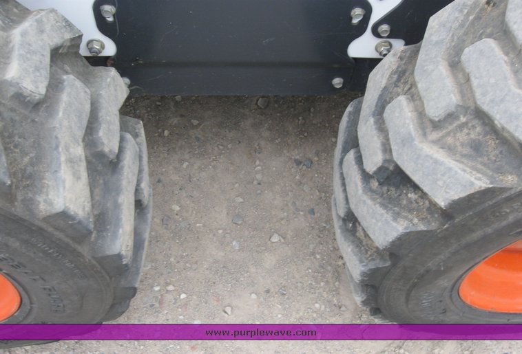 image for item 6634 2007 Bobcat S175 skid steer