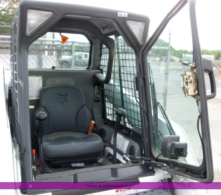 image for item 6638 2008 Bobcat S160 skid steer