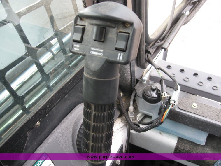 image for item 6638 2008 Bobcat S160 skid steer