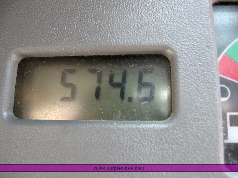 image for item 6698 2007 Bobcat S220 skid steer