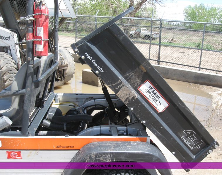 image for item 6704 2005 Bobcat 2200 Intellitrack utility vehicle